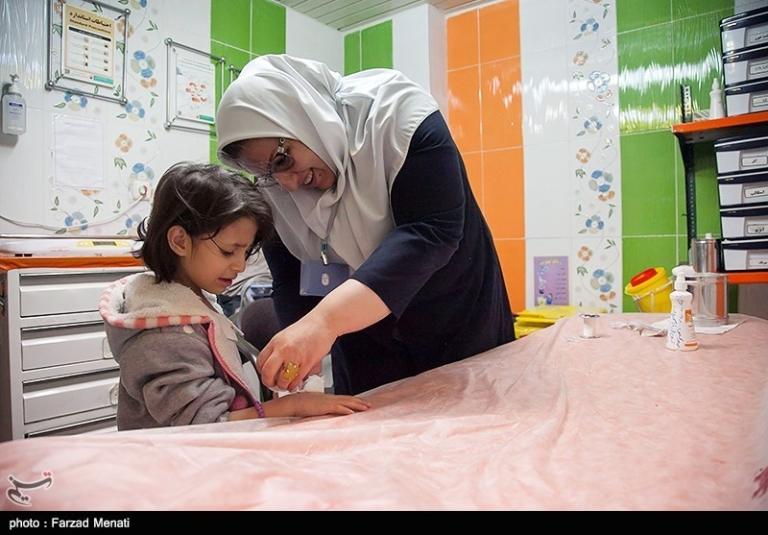 ضرورت بازنگری در اجرای درمان رایگان کودکان و اشتراک‌گذاری تجارب پزشکان از جنگ