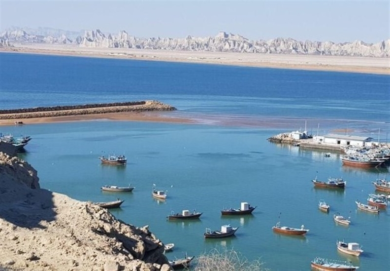 انتقاد از نبود سند ملی «اقتصاد دریا‌محور» و نمایشگاه‌های سطحی در مناطق آزاد