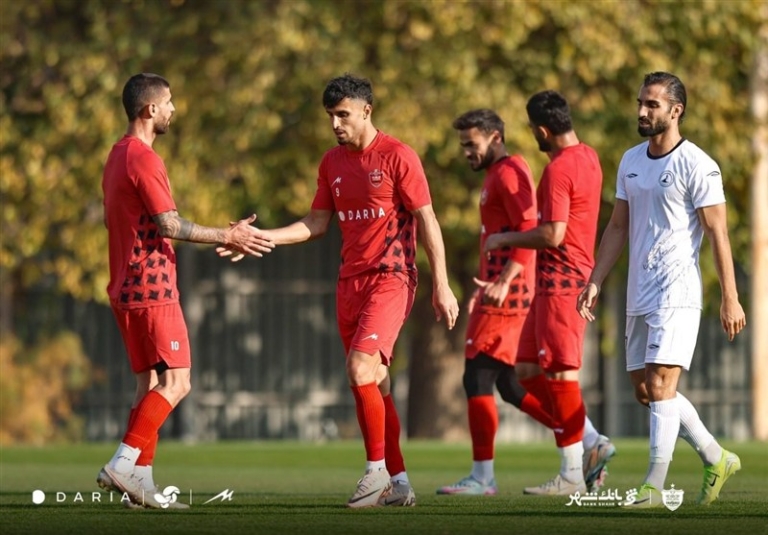 پرسپولیس با گلزنی علیپور و ارونوف در دیداری تدارکاتی پیروز شد