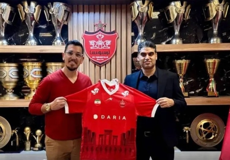 قرارداد رسمی باشگاه پرسپولیس با دستیار جدید اوسمار امضا شد