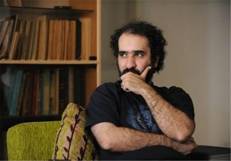شرایط جسمی رضا امیرخانی بهبود یافته است.