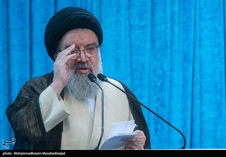 ملت ایران هرگز ذلت را نمی‌پذیرد و بسیج نماد یک فرهنگ است.