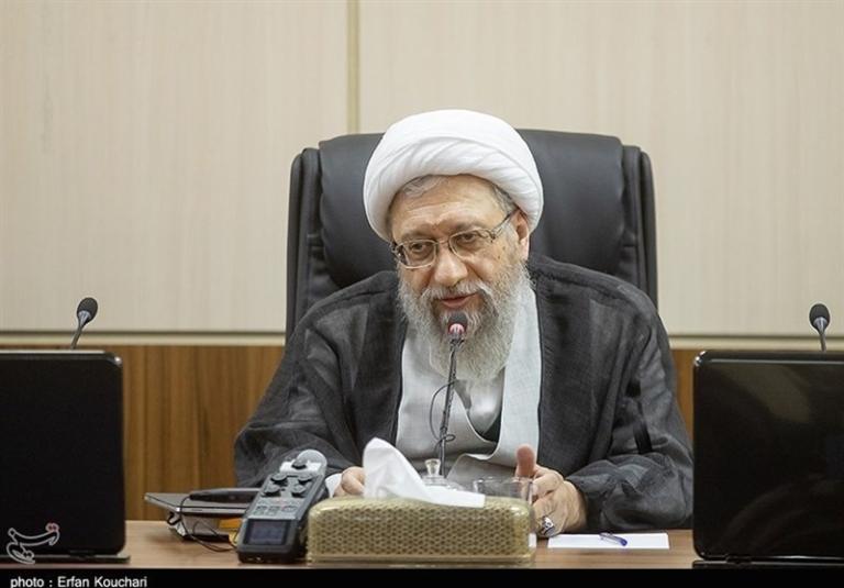 از مشارکت نخبگان و دانشجویان در فرآیندهای مجمع حمایت می‌کنیم.