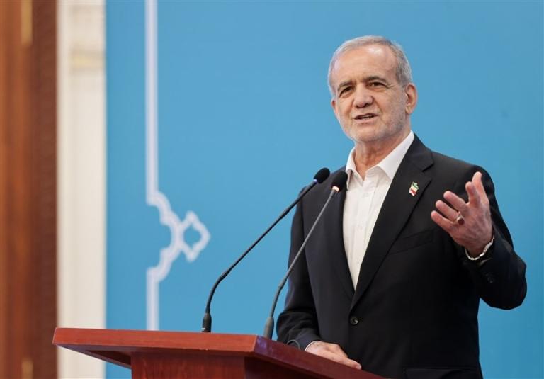تا زمانی که اسرائیل تحت نظارت جهانی قرار نگیرد، صحبت درباره صلح امکان‌پذیر نخواهد بود.