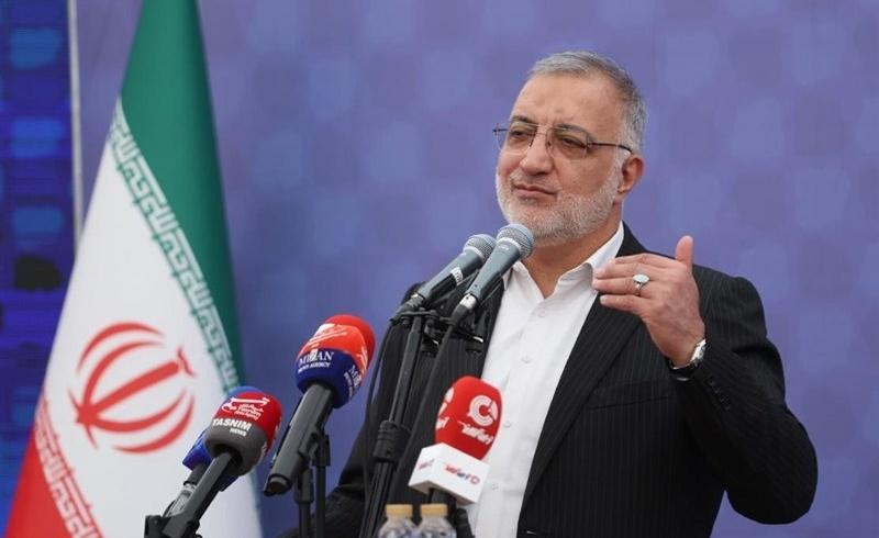 واگذاری خودروسازی به فرد ممنوع‌الخروج؛ آیا این خصوصی‌سازی واقعی است؟