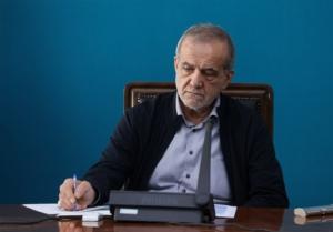 دولت از پروژه راه‌آهن حومه‌ای تهران حمایت می‌کند.