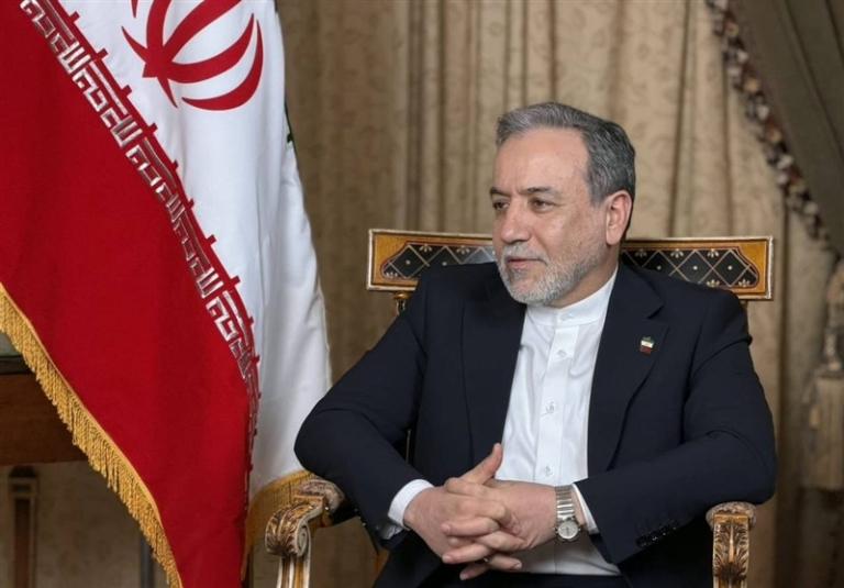 نمایندگان به عراقچی درباره ممنوع‌الورود کردن گروسی هشدار دادند.
