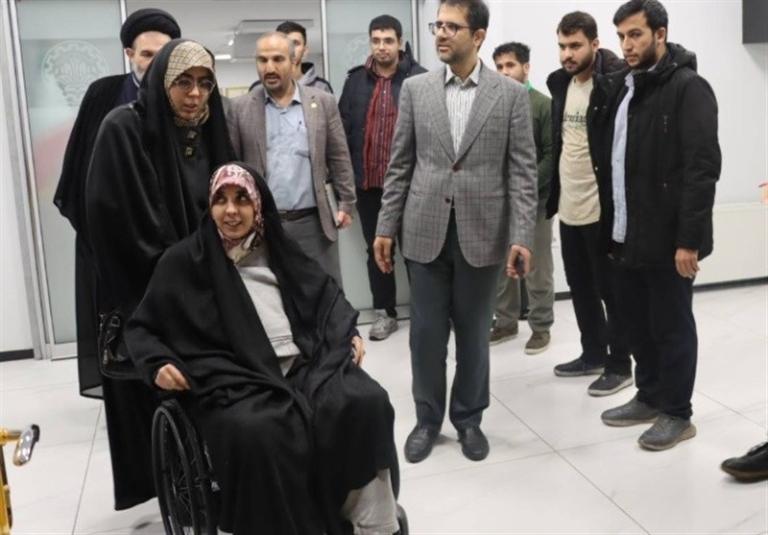 دانشگاه شریف از فهیمه سادات هاشمی، دانشجوی جانباز، به گرمی استقبال کرد.