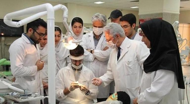 پیگیری مرحله‌ای مطالبات دستیاران و دانشجویان دکترا آغاز شد