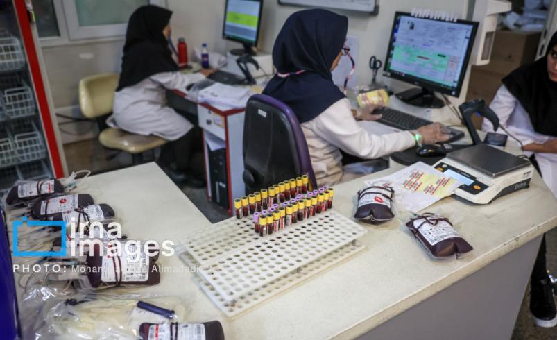 اهدا بیش از ۲ میلیون واحد خون در سال جاری؛ بانوان ۵ درصد از این آمار را تشکیل می‌دهند